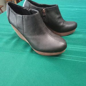 Dr. Scholl's Harlow Bootie-7.5